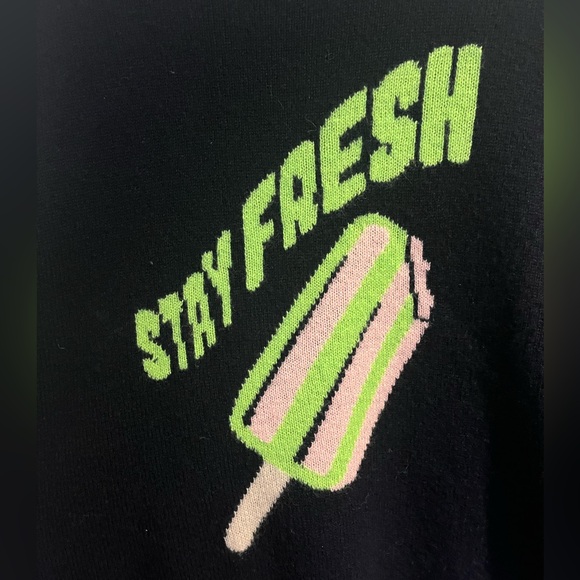 Cashmere sweater by Parisian designer 💙 - Picture 2 of 5